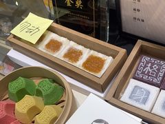-阮大兴糕团(杭州西湖银泰百货店)
