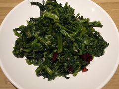 -小鱼小牛·鱼牛干锅·脆鱼火锅(世欧广场店)