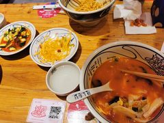 -陇上秦轩西安biangbiang面(EFC欧美金融商业城店)