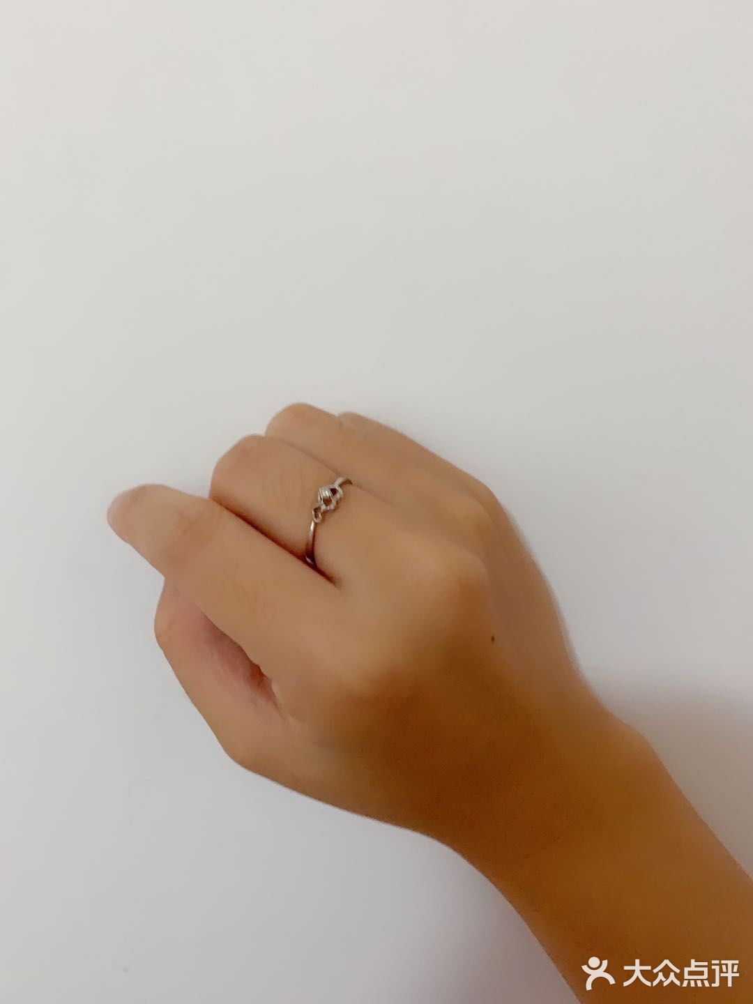 不一样的礼物，爱心满满的钻石戒指。首饰28