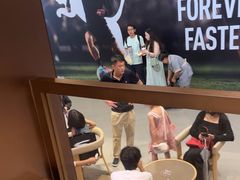 -霸王茶姬(上海恒基名人店)