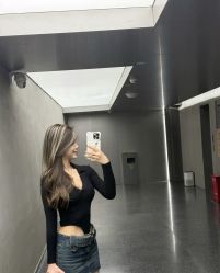 -Hello Lady发型设计