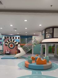 -孩子王童乐园(唐山万达广场店)