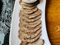 川香牛肉-小城粥道·海胆鲜虾粥(解放广场店)