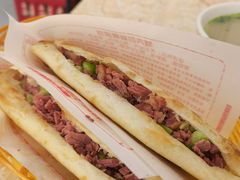 -河间正宗驴肉火烧(听海居店)