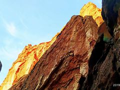 -天山神秘大峡谷