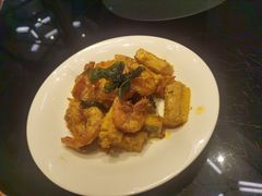 -港丽餐厅(高德置地店)