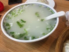 -大耳公曹氏驴肉包子铺(三八店)