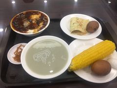 -聚德华天护国寺小吃(甜水园店)