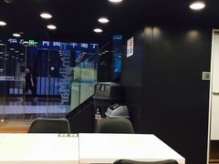 -全家便利店(虹桥路四店)