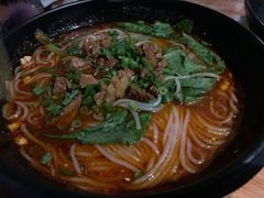 -万记麻辣烫国展总店