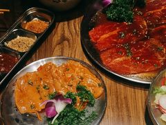 -明洞阿姨·韩式酱蟹烤肉·创意料理(三元桥店)