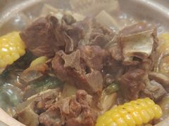 一口香鲜骨煲-宏状元现熬粥·京味菜(三里河店)
