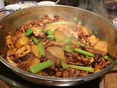 蛙蛙叫干锅年代(东直门簋街店)-蛙蛙叫干锅年代(簋街总店)