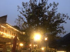 -楠柏弯休闲山庄(梨花溪店)