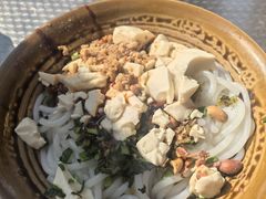 -彩云豆花米线(丰云·财富广场C座店)