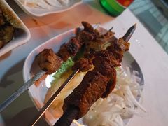 炭烤红柳羊肉串-卡丹新疆美食(南园新村东区店)