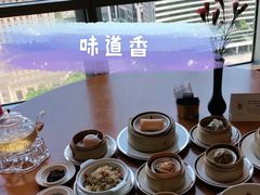 -广州富力君悦大酒店空中花园