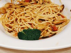 -佰搭果·广式茶餐厅(西华路店)