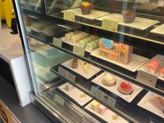 面包甜点陈列柜-麦当劳(松江店)