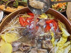 -阿山卓·野生菌火锅·纳西火塘烤肉