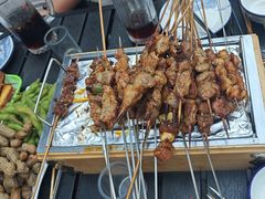 -烤满分·东北烧烤(首经贸店)