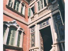-杨桃院子咖啡吧(中华红墨店)