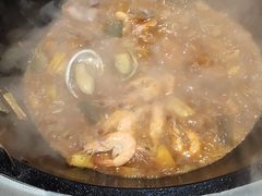 鲜虾鲍鱼鸡-锅来乐地锅鸡(安亭店)