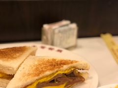 牛肉三春蛋治-大哥餐厅(西城花园店)