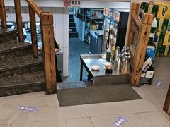 -青瓦餐厅·生鱼片·韩园烤肉(西塔店)