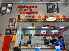 -方铲铲·成都板凳面(滨江银泰店)