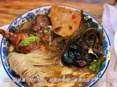 -叶新小吃店(来凤小区总店)