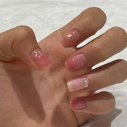 -悦指间美甲美睫