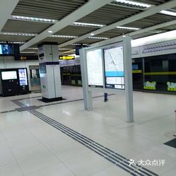 杨树浦路地铁站