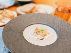 牛肝菌松露蘑菇热汤-OLLA 西班牙餐厅(丰盛里店)