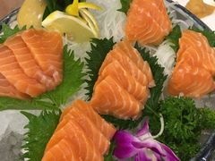 -青瓦餐厅·生鱼片·韩园烤肉(西塔店)