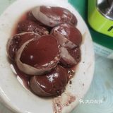 从我来到大连这个店就在了 店面不大