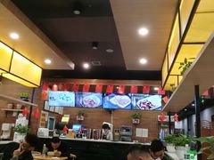 大堂-李先生牛肉面大王(成都东站西广场店)