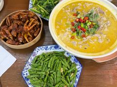 -小丫头餐厅·江浙菜·烧烤(灵隐店)