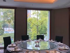 包厢-御花园·粤菜·海鲜火锅(中山公园店)
