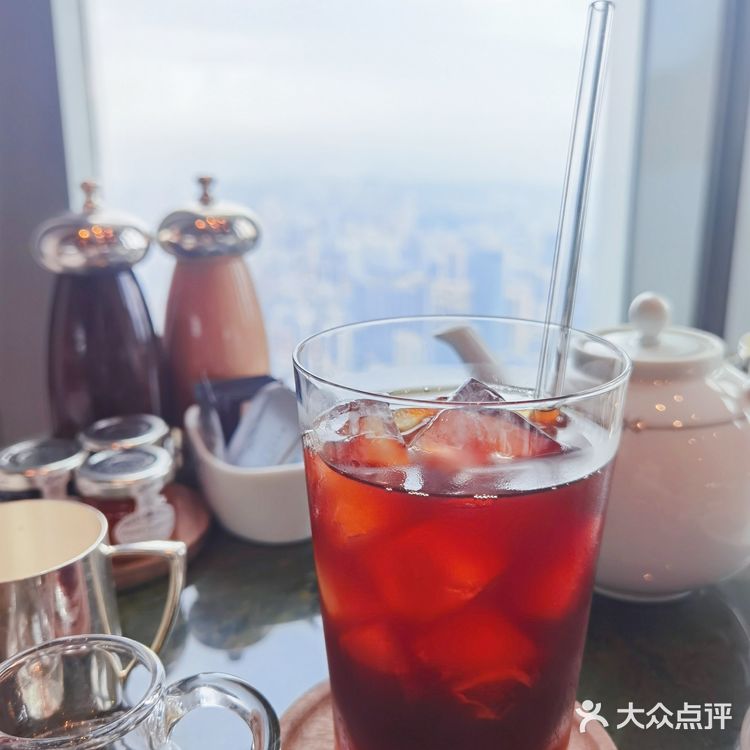 95楼的云端五星自助餐☁️☕广州瑰丽酒店