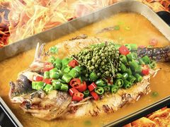 -鸣记脆皮烤鱼·海鲜烤鱼(三八广场店)