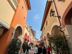 -佛罗伦萨小镇广佛名品奥特莱斯(疏港路店)