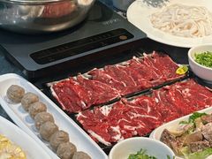 -匠心牛公馆·潮汕牛肉海鲜火锅(索菲特店)