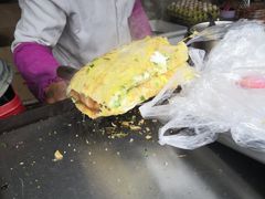 -正宗杂粮煎饼香软鸡蛋饼