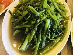 -拉威海鲜市场