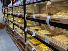 面包甜点陈列柜-百年义利(世纪家园店)