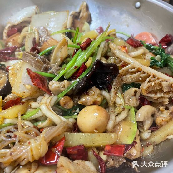 川香居麻辣香锅(名都新园店)