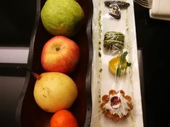 -三亚湾海居铂尔曼度假酒店