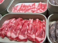 -四囍码头海鲜烧烤自助火锅(外滩南京东路悦荟广场店)